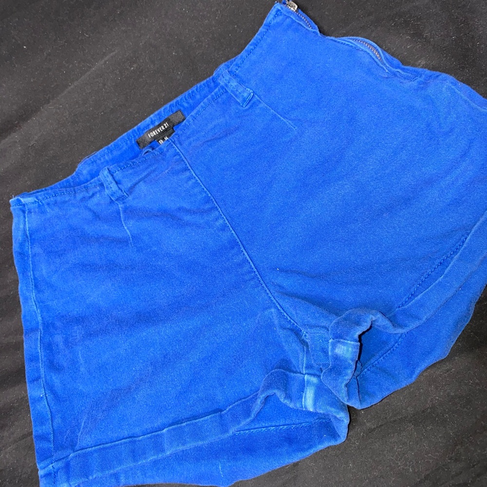 Shorts - Picture 2 of 2